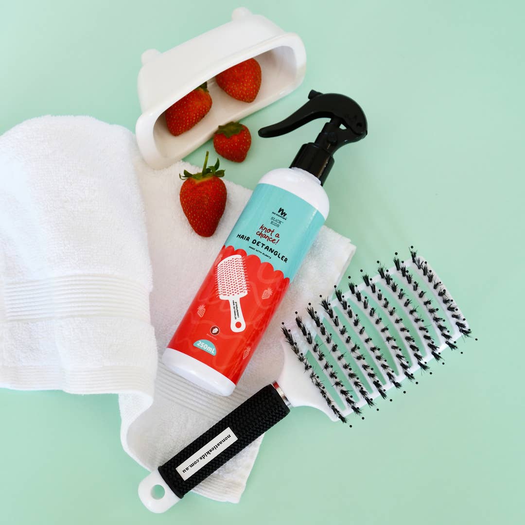 no nasties kids - Natural Plant Based Hair Detangler in Strawberry