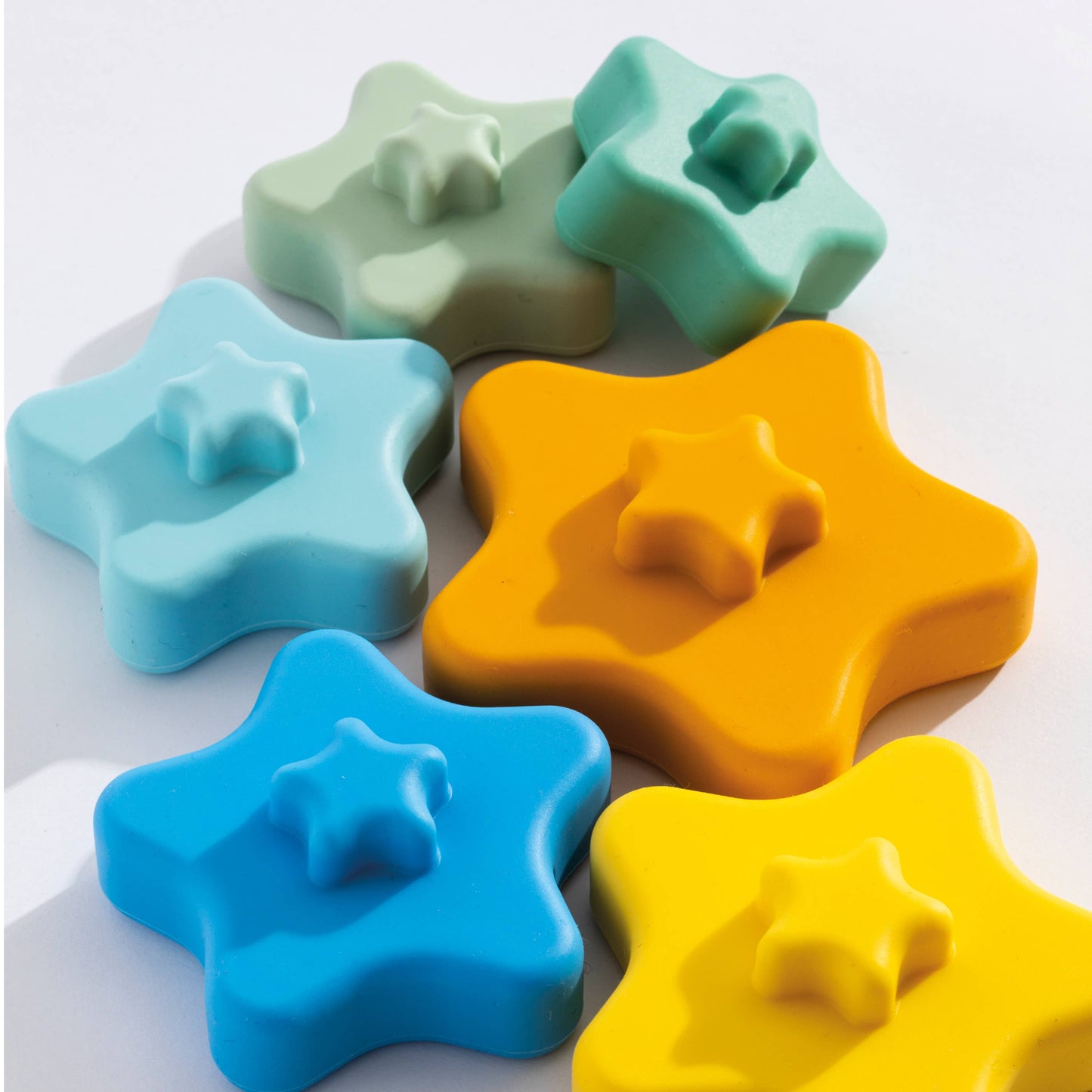 Living Textiles - Playground Silicone Stacking Tower Star - Sorbet