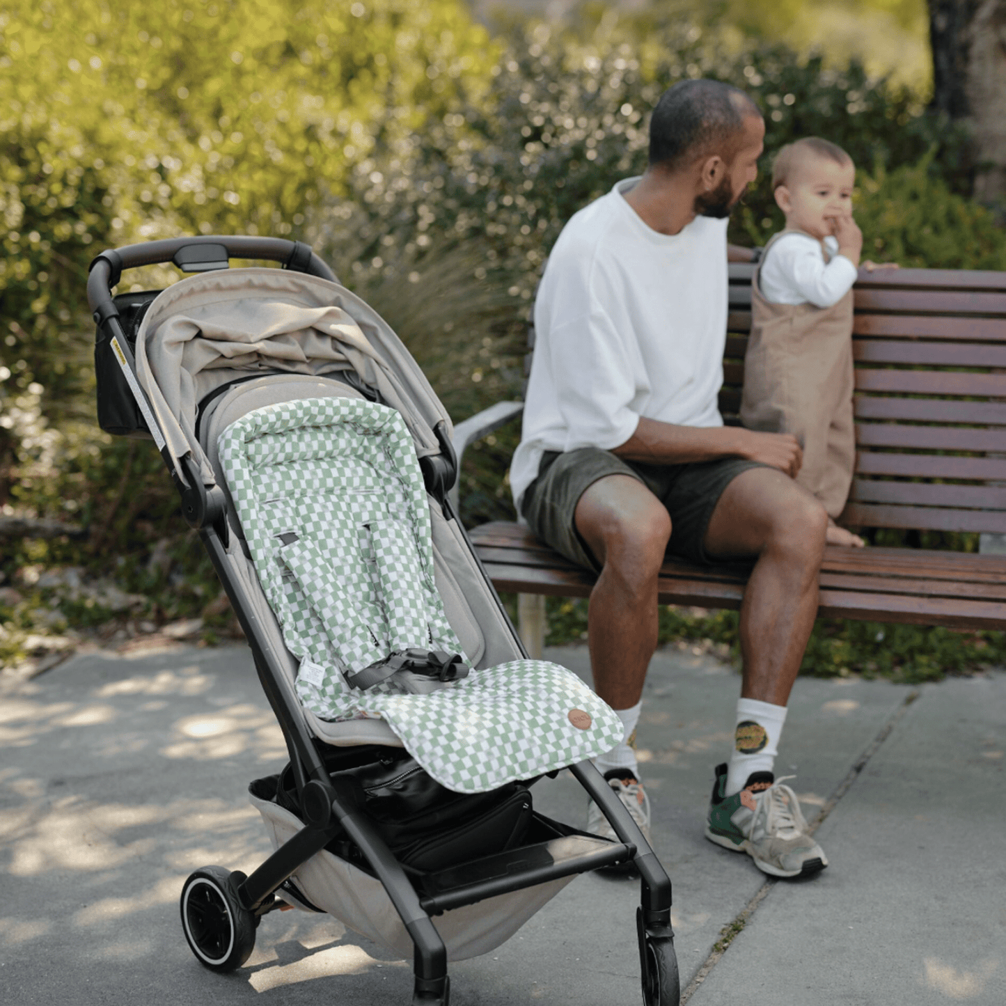 OiOi - Reversible Pram Liner - Sunburst/Green Check