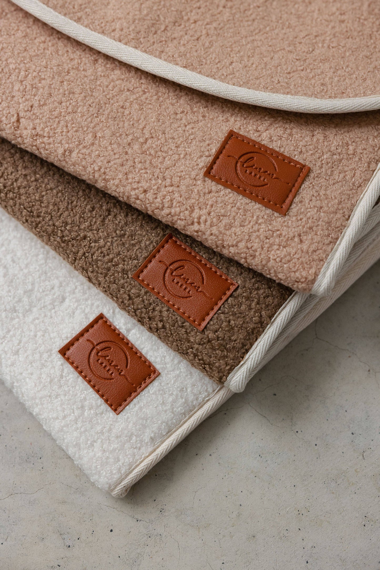 linen label - Teddy Change Mat- Cream