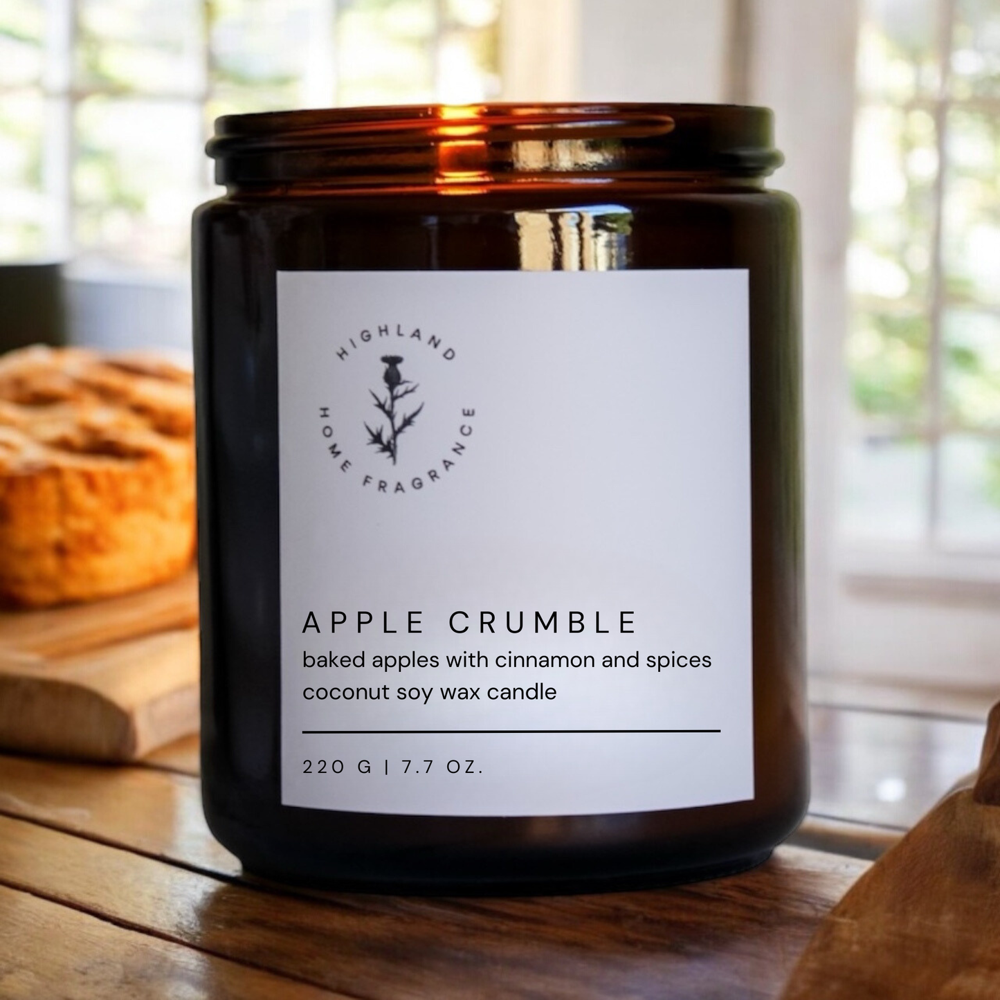Apple Crumble | Apple + Cinnamon - 220g Coconut Soy Candle