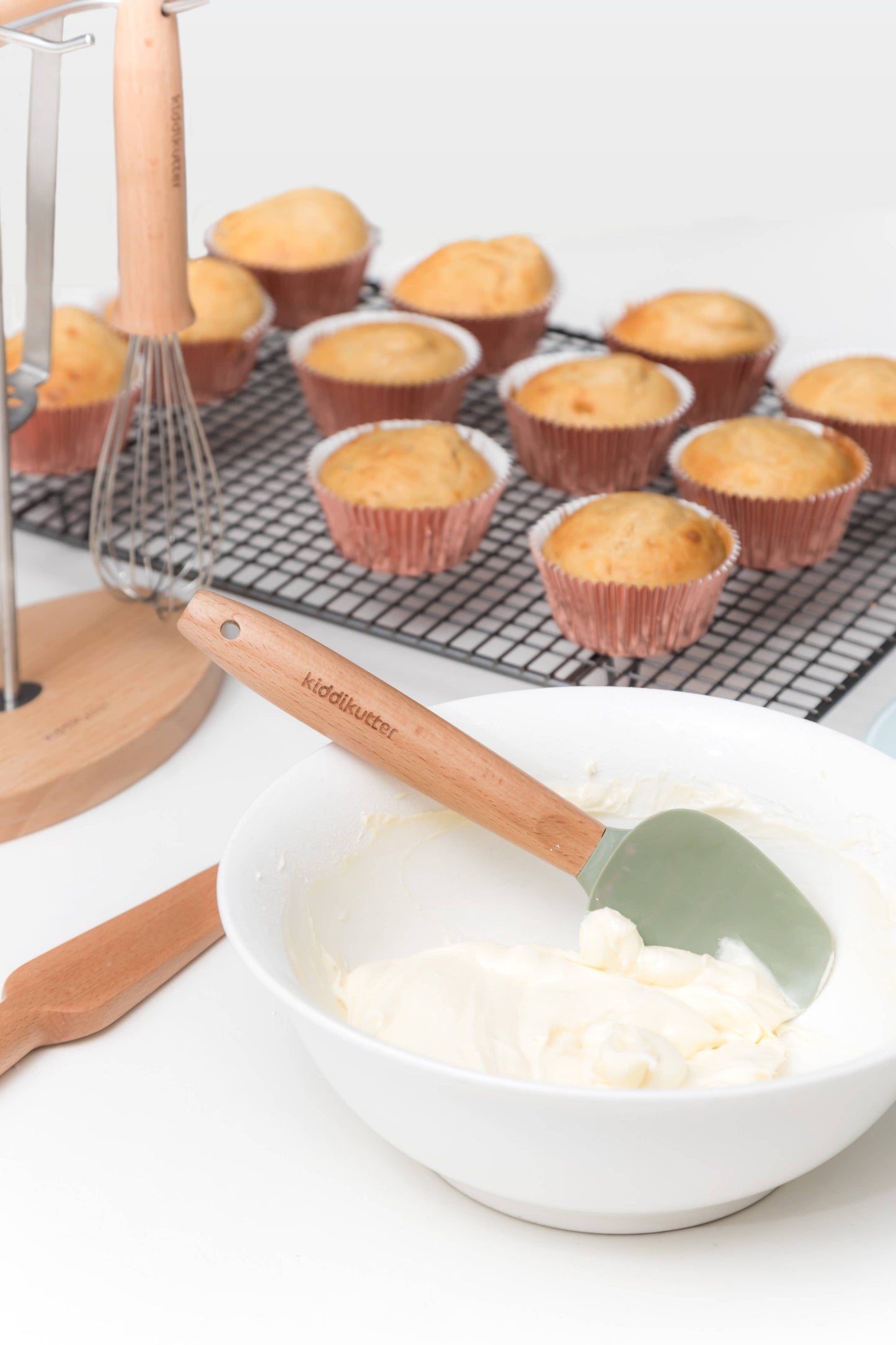 KiddiKutter child safe knife - Childs Cookware Set Kiddikutter