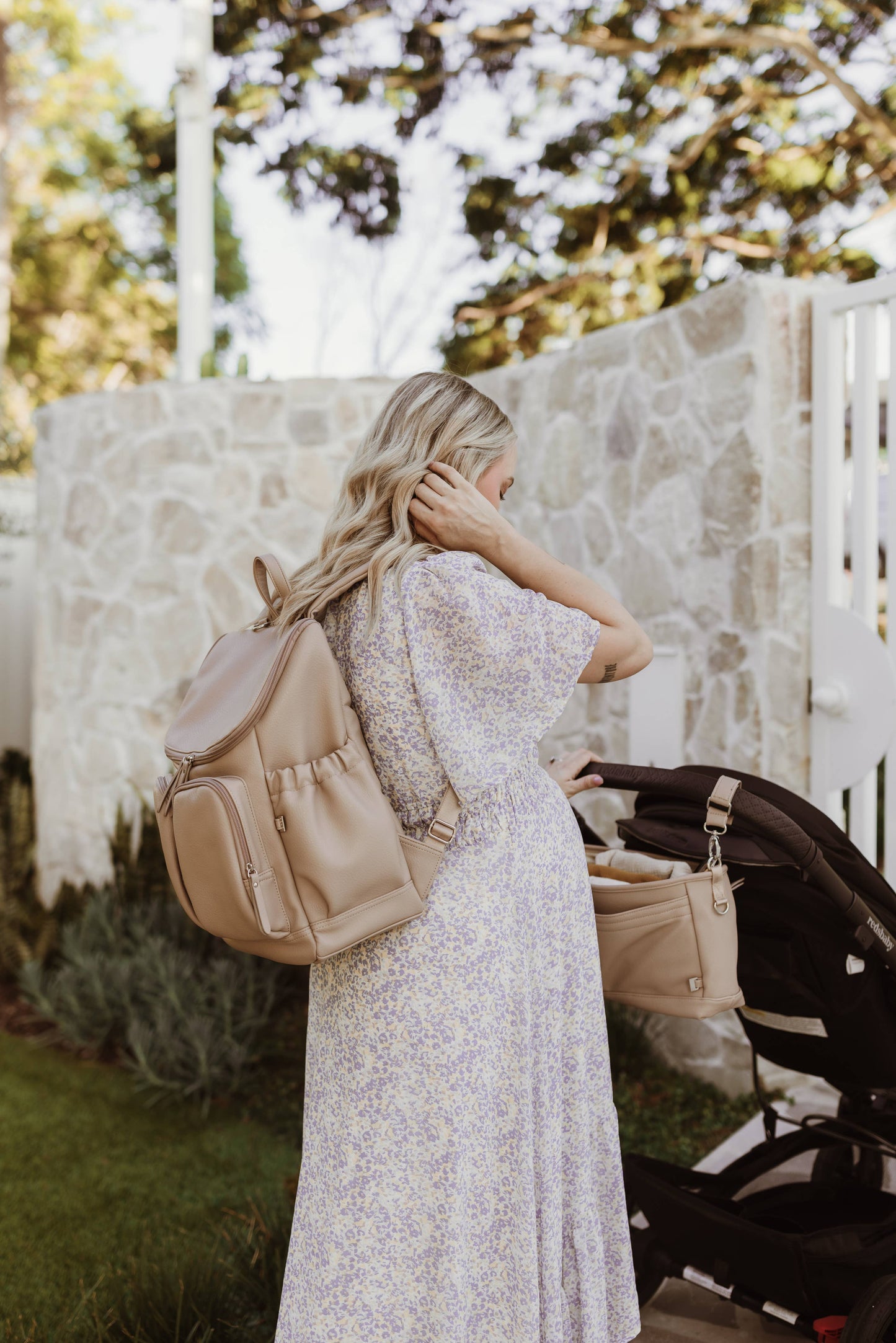 OiOi - Signature Nappy Backpack - Oat Dimple Vegan Leather