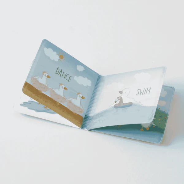 Jiggle & Giggle - Ducky's Splashy Day Bath Book