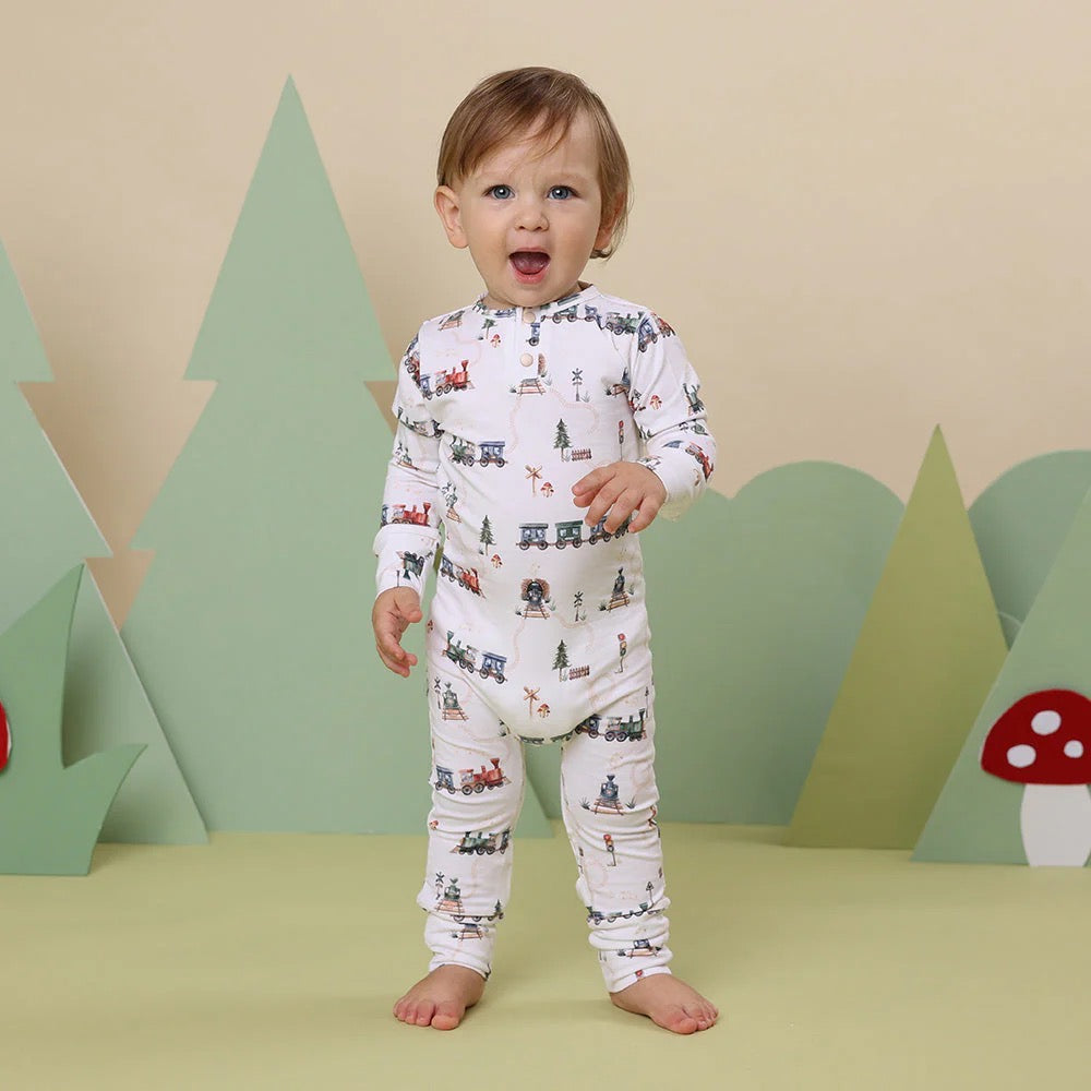 Trains Organic Growsuit