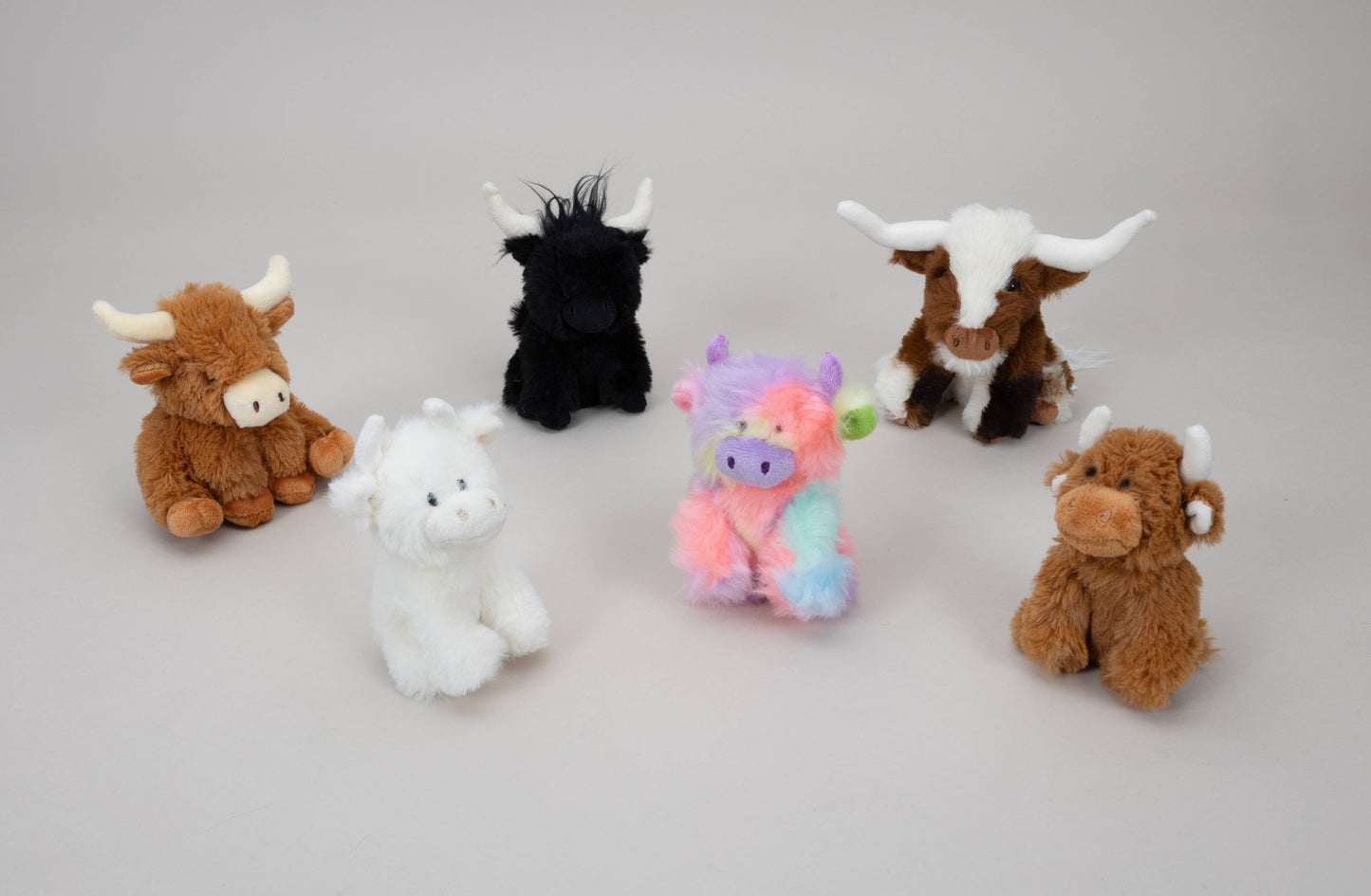 Black Mini Longhorn Highland Black Cow - 11cm