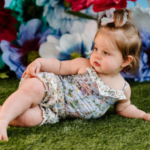 Fleur Harris - 'Garden Ditsy' Precious Frill Bloomer - Snow