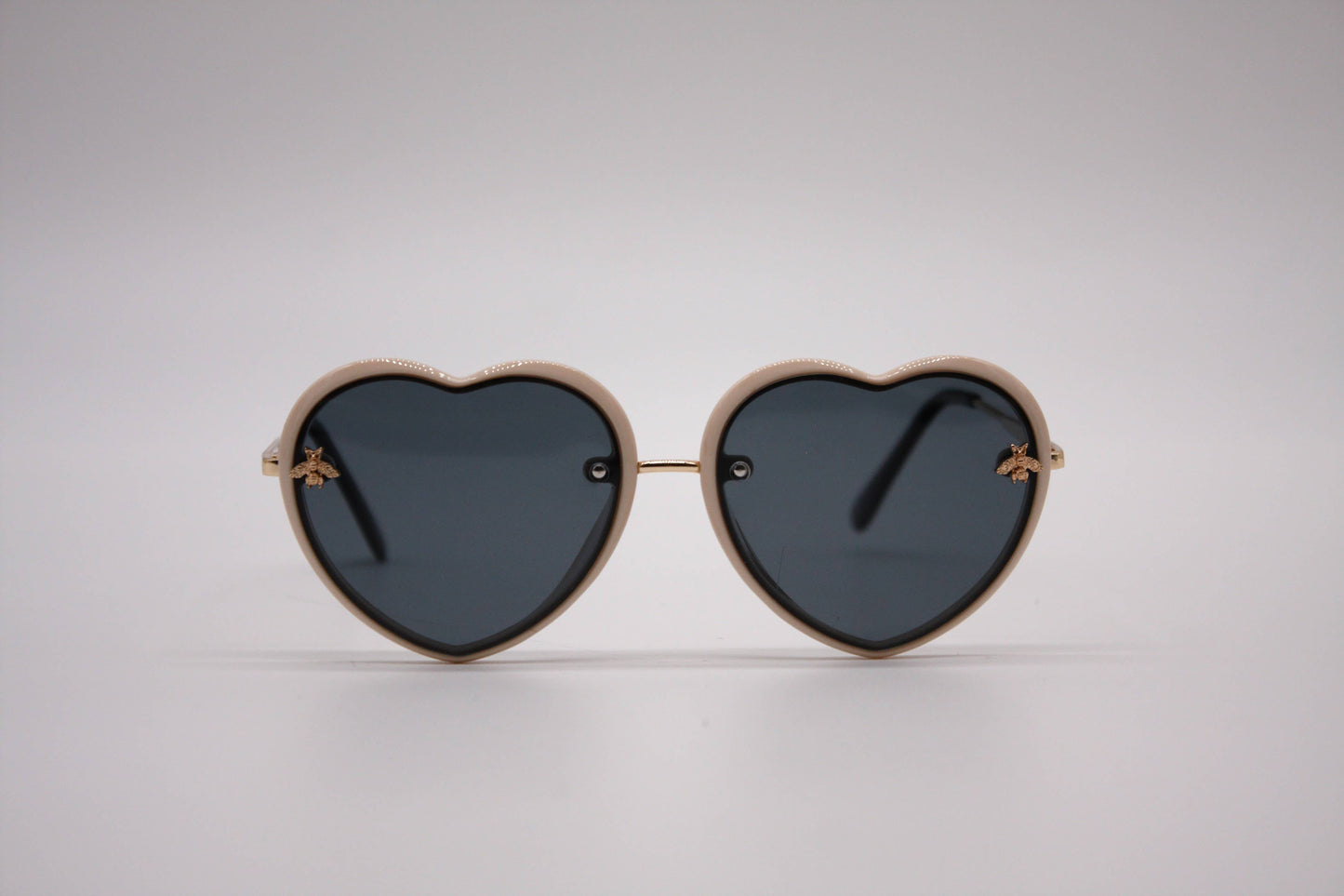 Elle Porte - Queen Bee Sunglasses