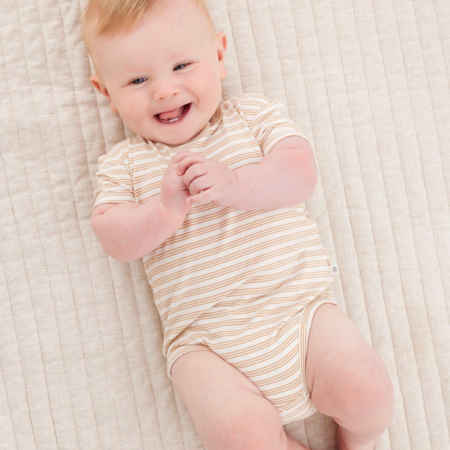 Kynd Baby - Comfy Bodysuit Short Sleeve - Neutral Stripe