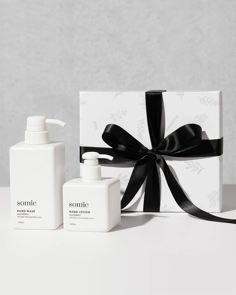 Somic Nourish and Hydrate Hand Sets