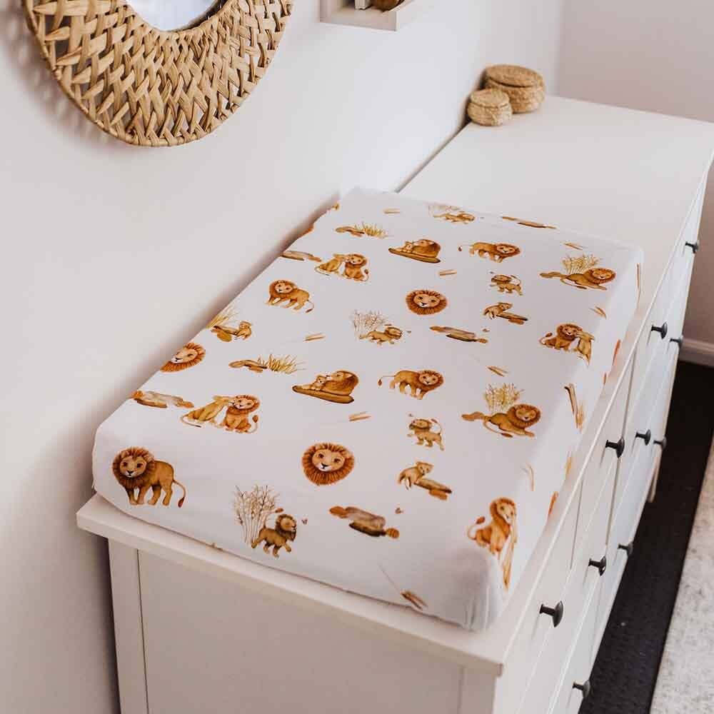 Snuggle Hunny - Lion Bassinet Sheet / Change Pad Cover