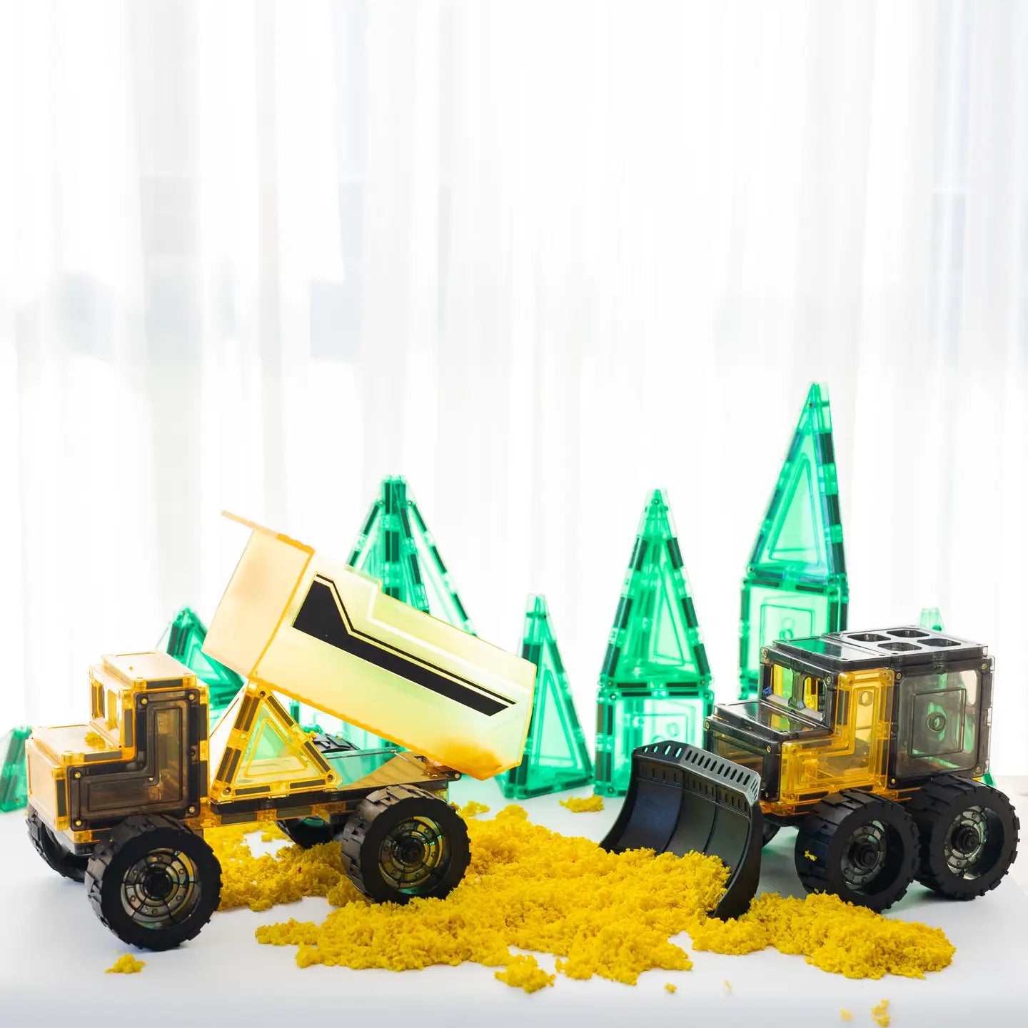 Learn and Grow Toys - Magnetic Tiles Mega Mover Pack