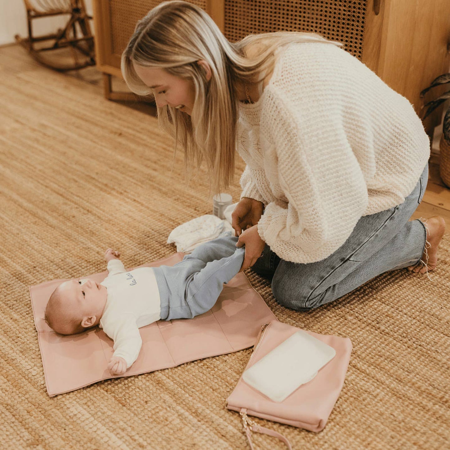 OiOi - Nappy Changing Pouch - Pink Vegan Leather