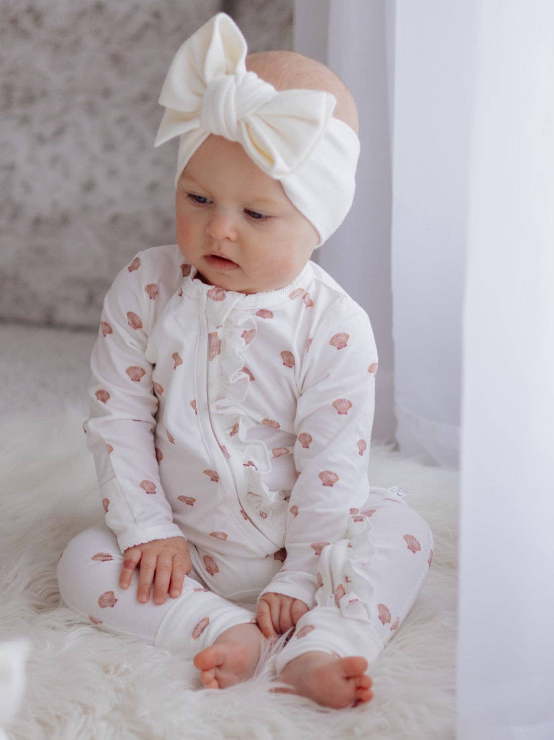 Elke & Indigo - Bamboo/Organic Cotton Growsuit - Coastal Clams