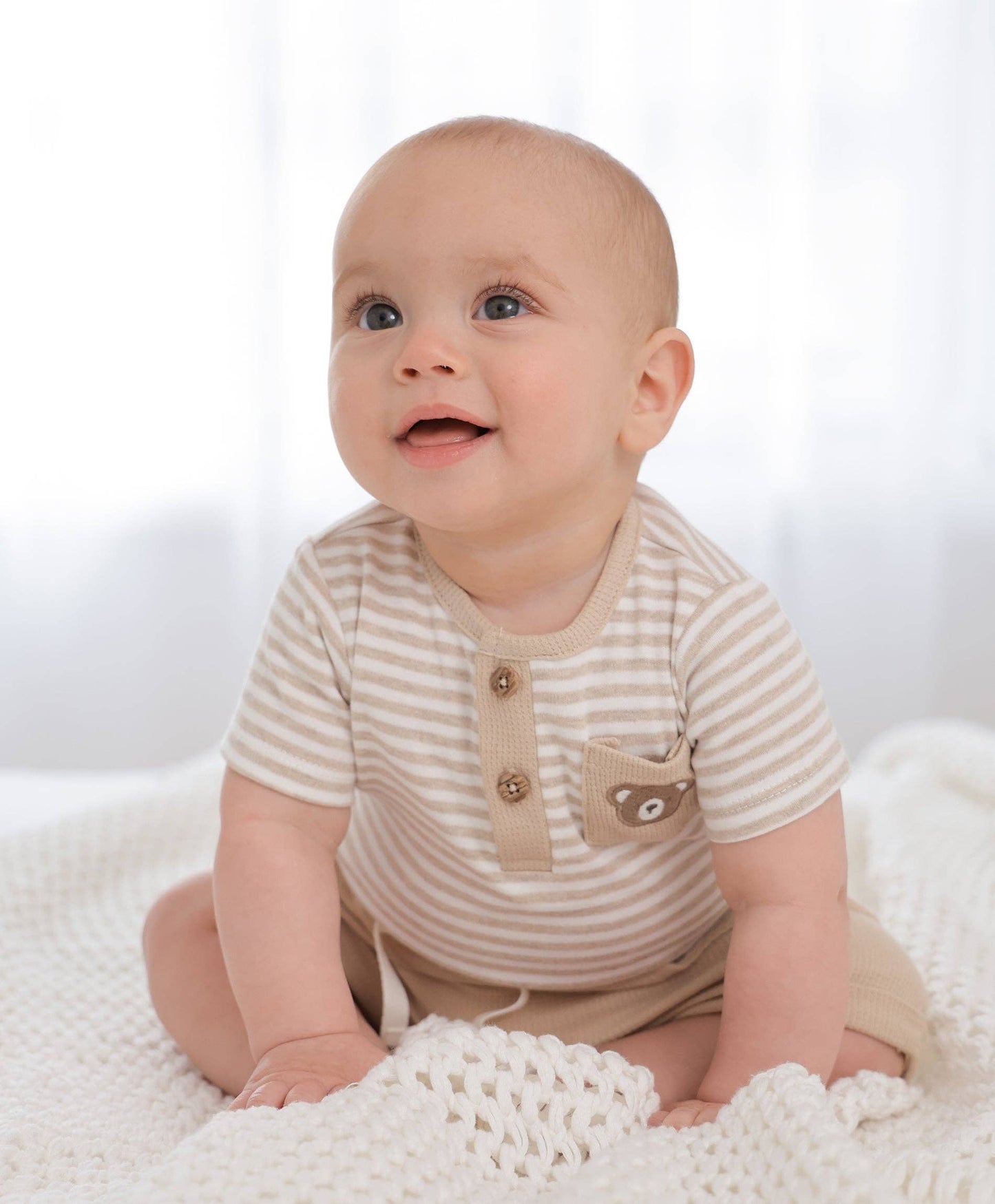 Lūmmi in Colour Babywear - Organic Cotton Short Sleeve Bodysuit - Bear & Oat Stripes