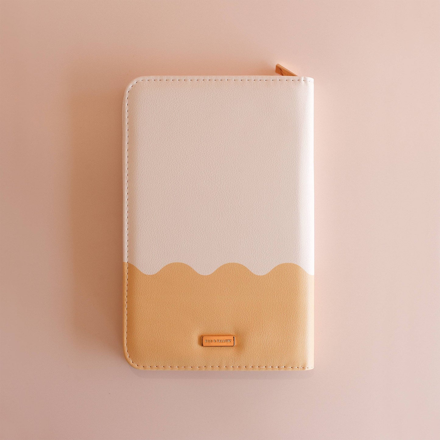 Fox & Fallow - Carmel Ripple Travel Wallet