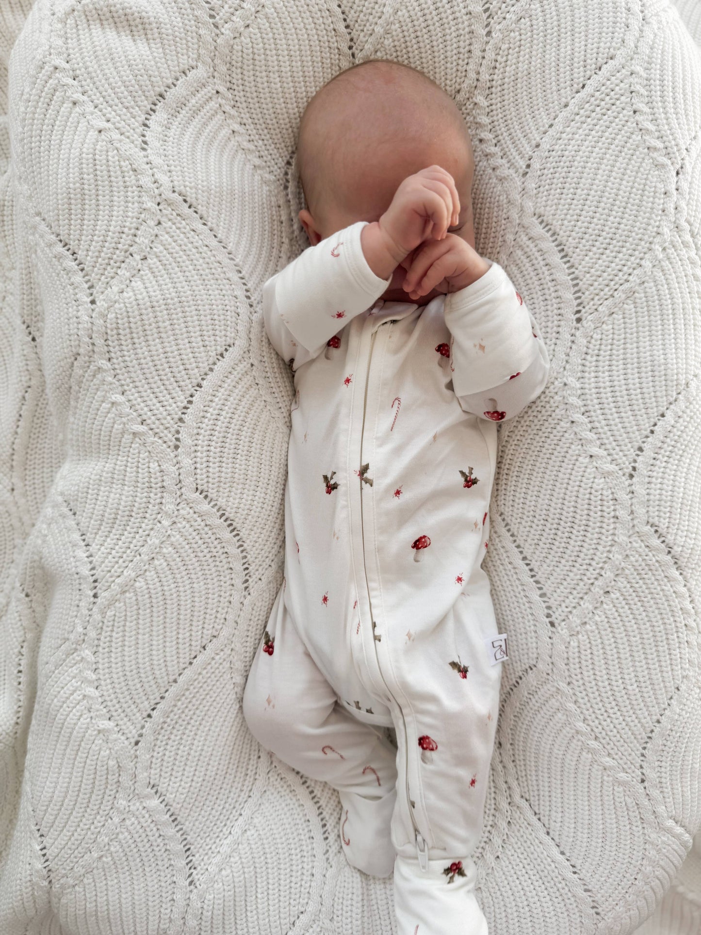 Elke & Indigo - Bamboo/Organic Cotton Growsuit - Christmas Woodland