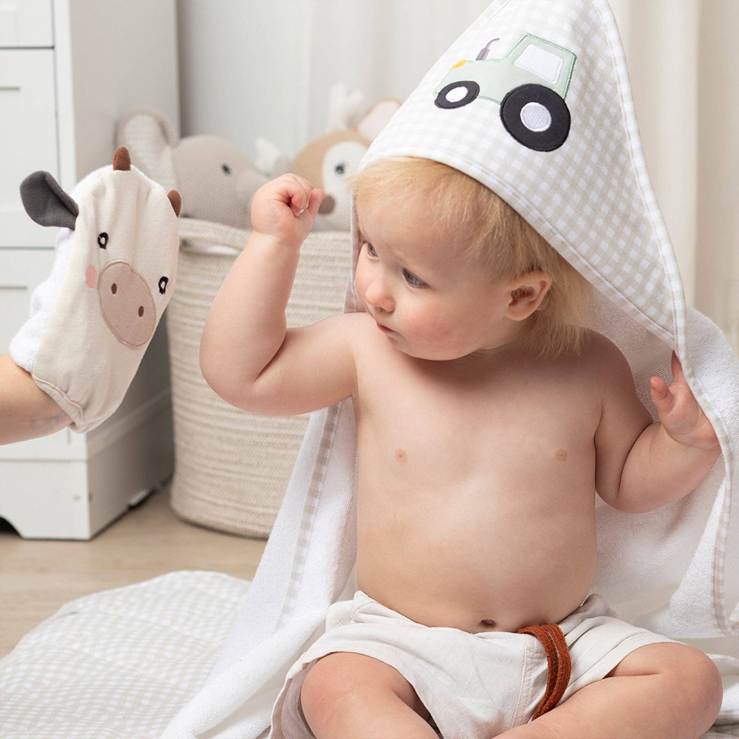 Living Textiles - Bath Mitt - Tractor Ride