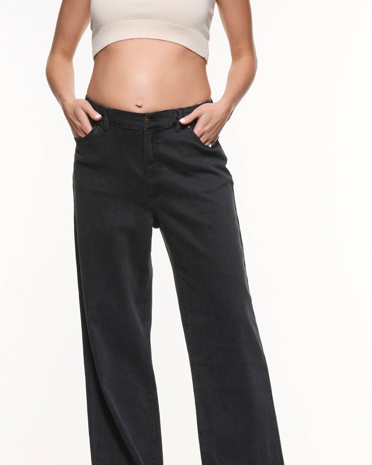 Soon Maternity - Relaxed Wide Leg Jeans - Black