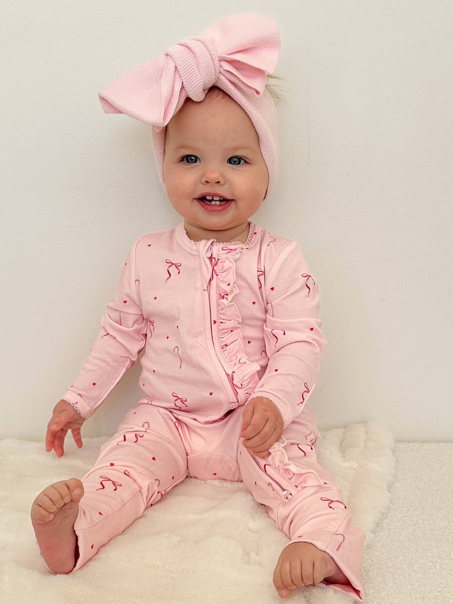 Elke & Indigo - Bamboo/Organic Cotton Growsuit - Candy Christmas