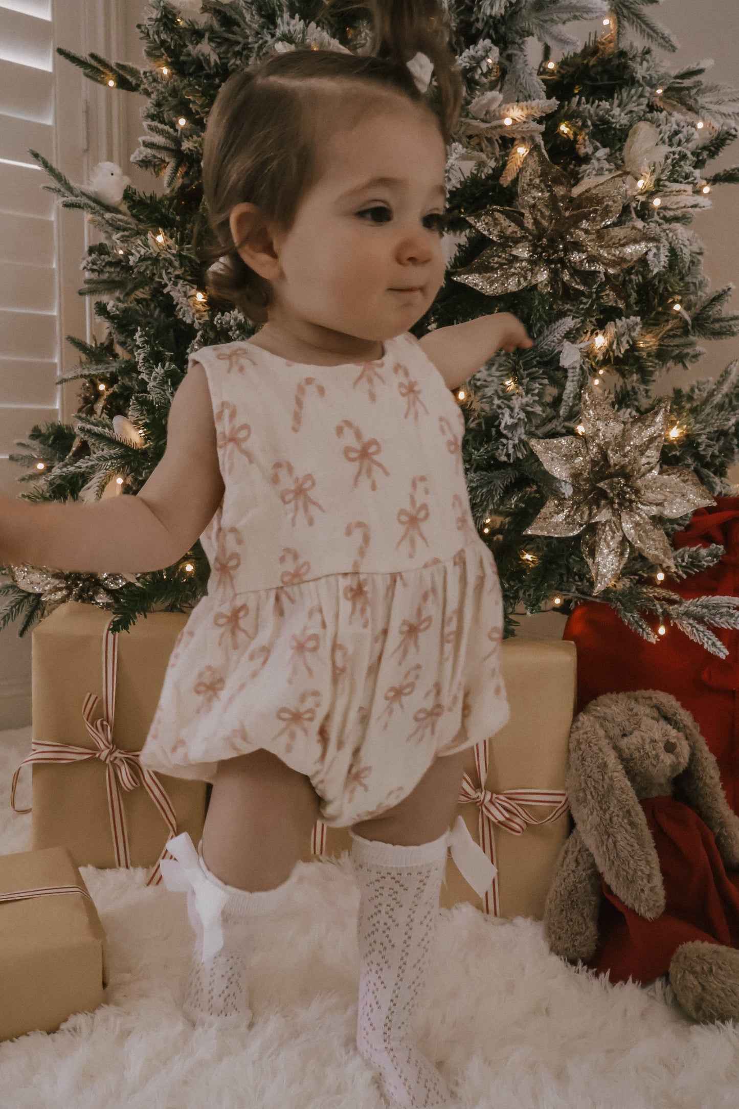 Petite + Co - MUSLIN BOW CANDY CANE ROMPER