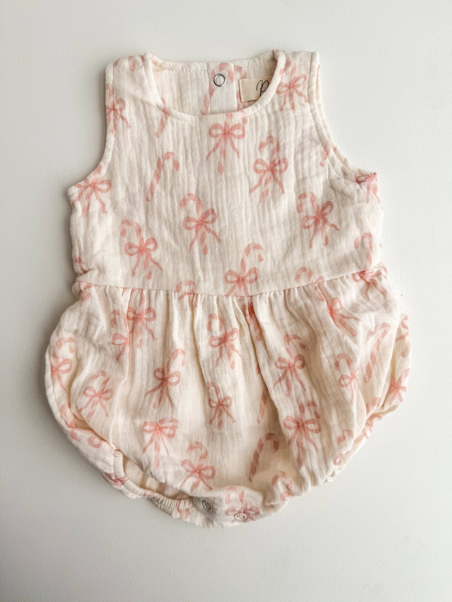 Petite + Co - MUSLIN BOW CANDY CANE ROMPER
