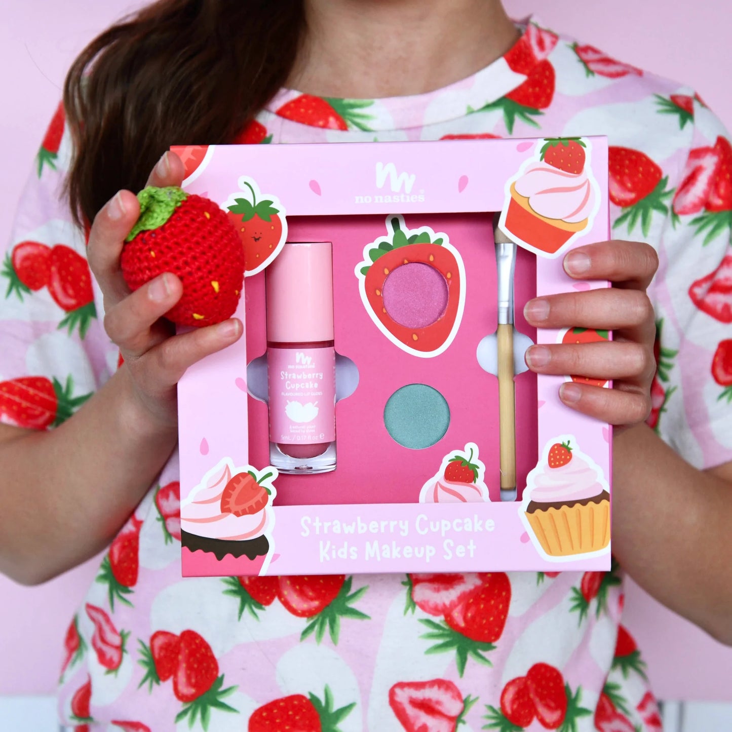no nasties - Strawberry Cupcake No Nasties Natural Makeup Gift Set