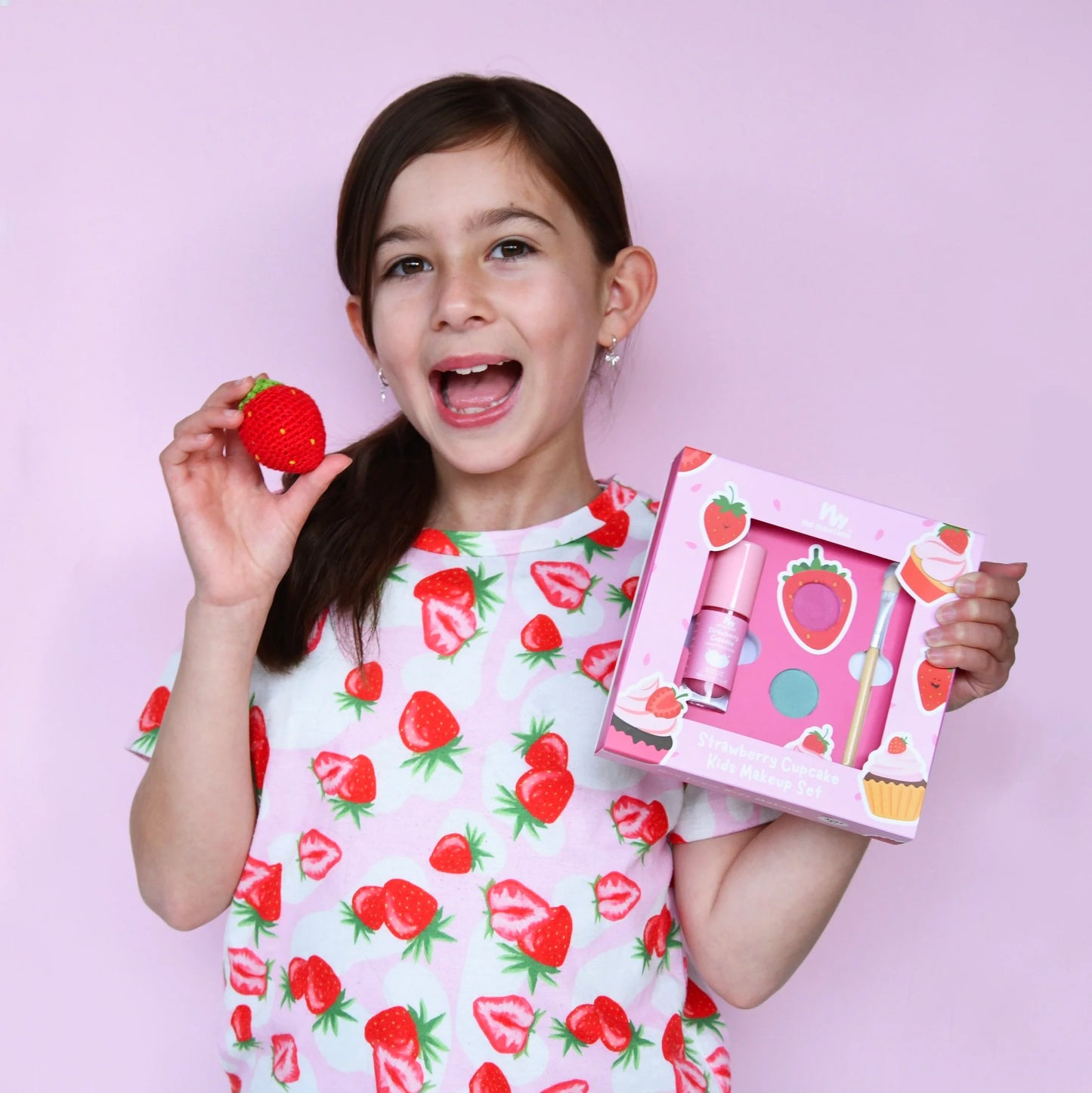 no nasties - Strawberry Cupcake No Nasties Natural Makeup Gift Set